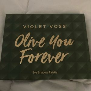 Eye shadow pallet